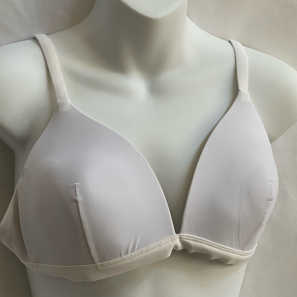 Lululemon Waterside Swim Top *C Cup 10 Women White